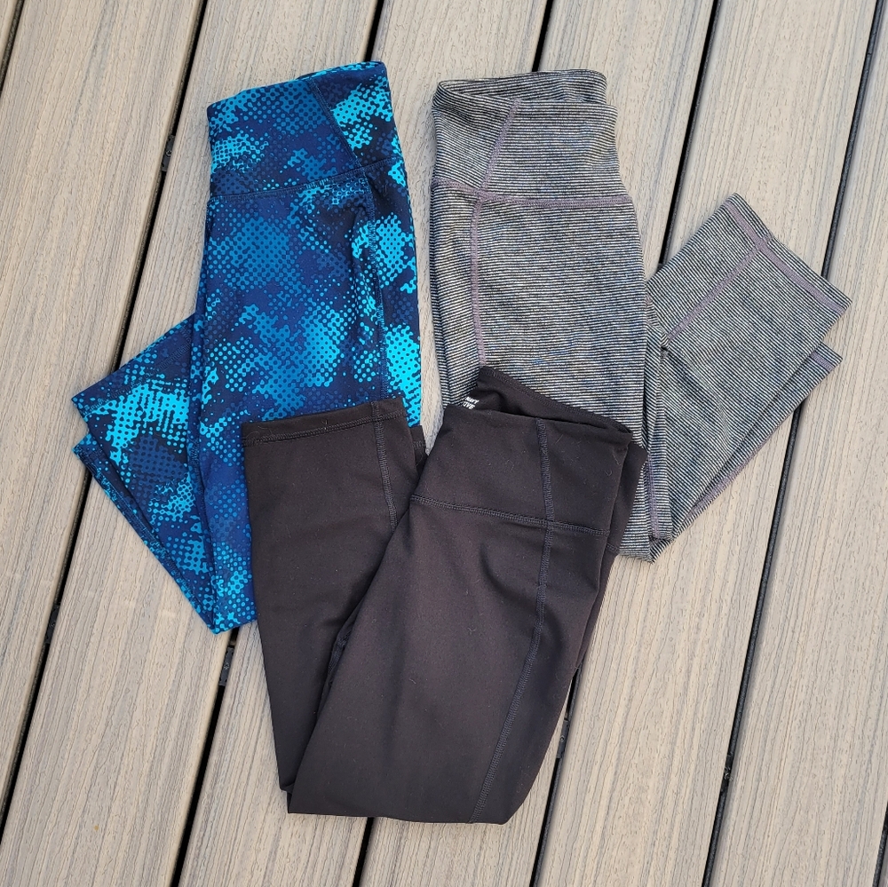 Three Pairs of Active Cropped Leggings | All Size Small | Old Navy